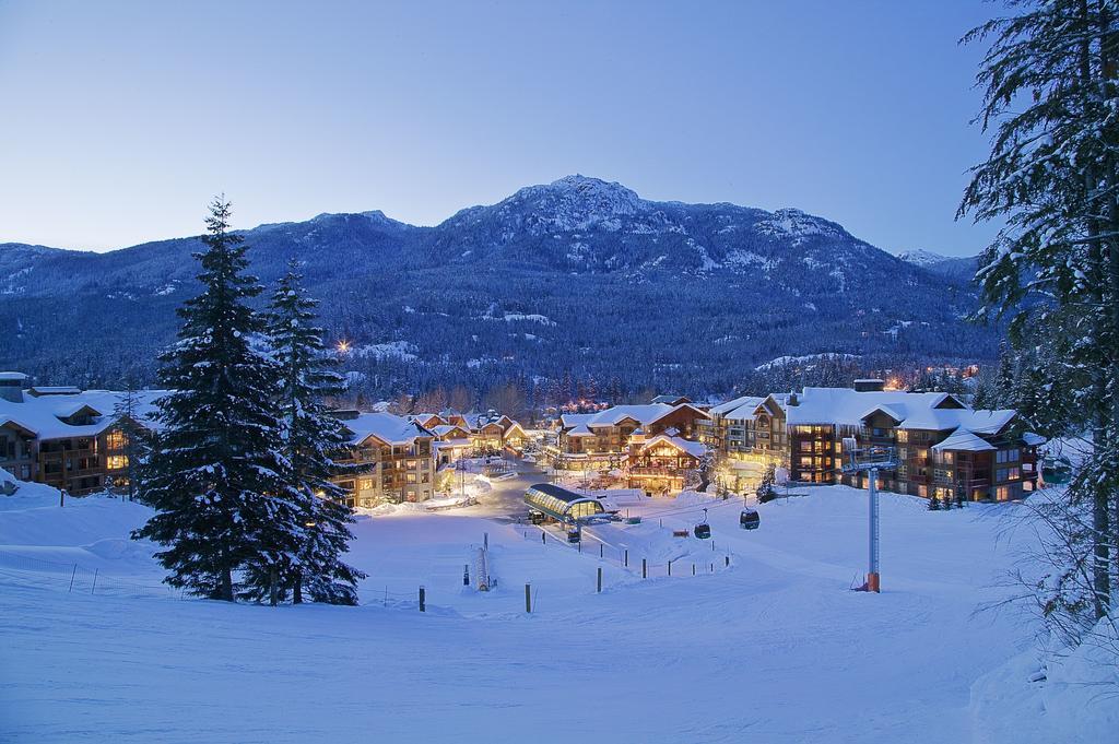 First Tracks Aparthotel