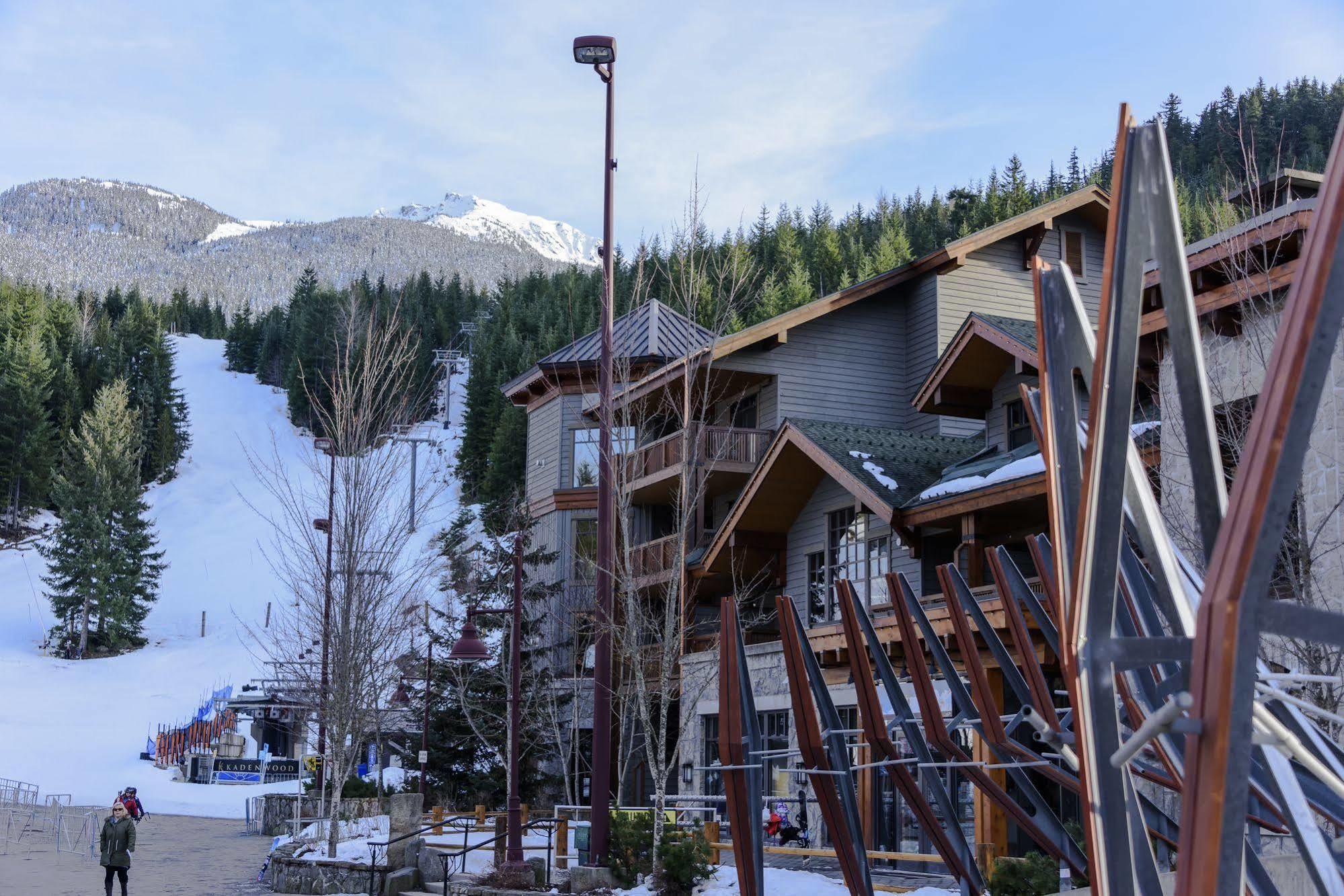 Aparthotel First Tracks 4*